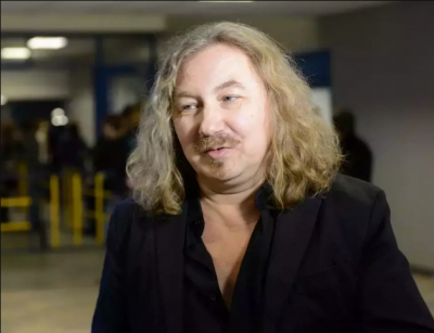 Игорь Николаев резко ответил Ксении Собчак: "Воровство &mdash; это преступление, а жадность &mdash; другое"